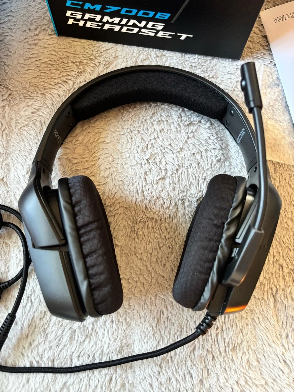 Black Wired Gaming Headset with Noise-Cancelling Mic